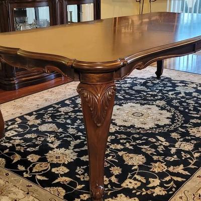 Beautiful Dining Table 