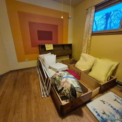 Sale Photo Thumbnail #98