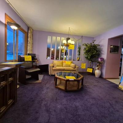 Sale Photo Thumbnail #33