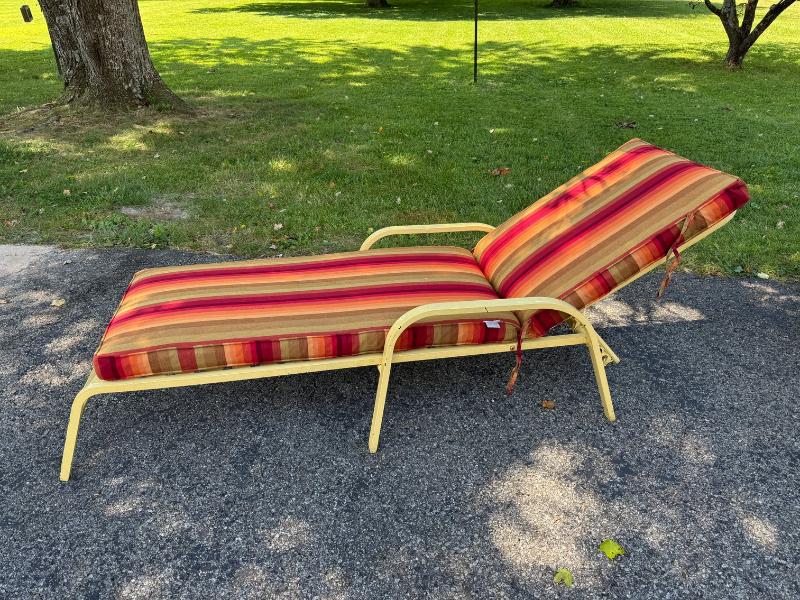 Sale Photo Thumbnail #12