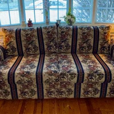 Sale Photo Thumbnail #142