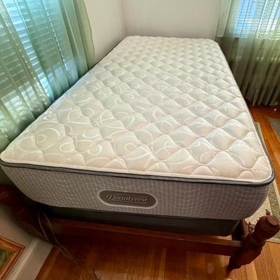 Sale Photo Thumbnail #138