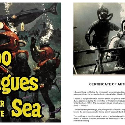 Disney's 20,000 Leagues Under the Sea – Original 1954 Underwater Production Photo - Kirk Douglas #3a