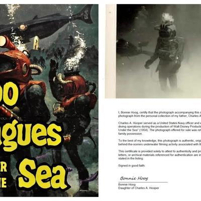 Disney'S 20,000 Leagues Under The Sea – Original 1954 Underwater Production Photo - Nautilus Crewmen