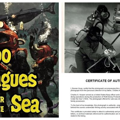 Disney's 20,000 Leagues Under the Sea – Original 1954 Underwater Production Photo - Camera Crew