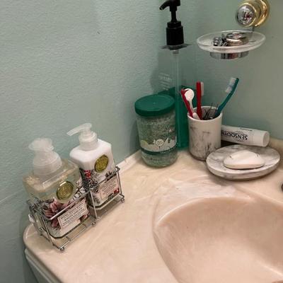 Sale Photo Thumbnail #97