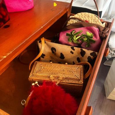 Sale Photo Thumbnail #84