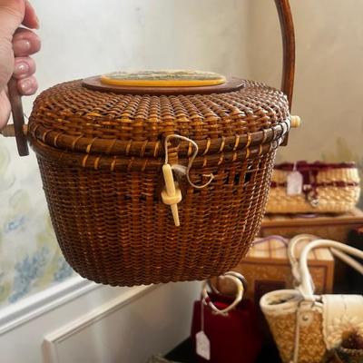 Sale Photo Thumbnail #75