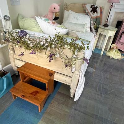 Sale Photo Thumbnail #207