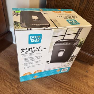 Sale Photo Thumbnail #98