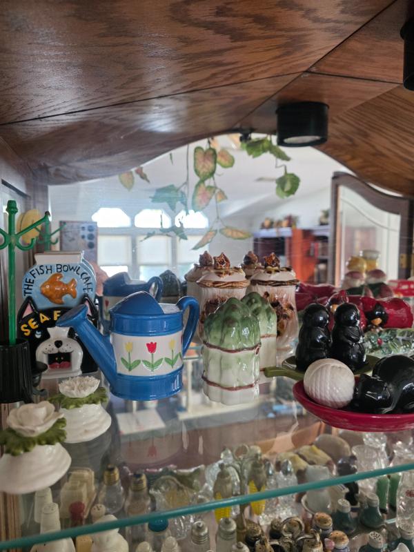 Sale Photo Thumbnail #135