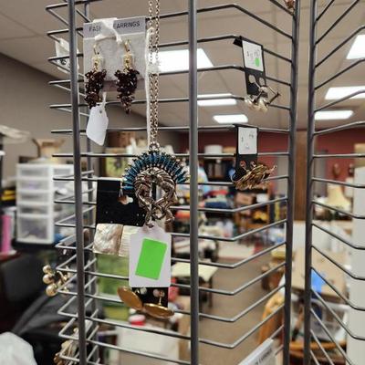 Sale Photo Thumbnail #6