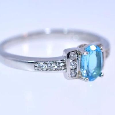 Natural Oval Blue Topaz Sterling Silver Modernist Ring