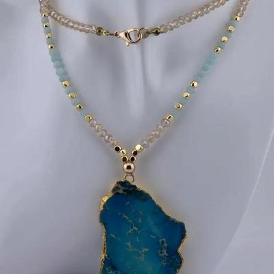 Gold Tone Turquoise Style Pendant Necklace 