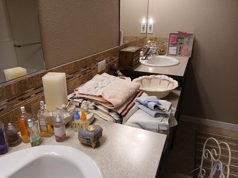 Sale Photo Thumbnail #16