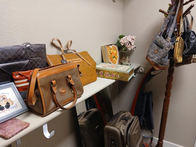 Sale Photo Thumbnail #17