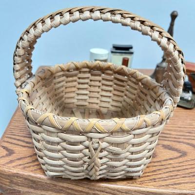 Sale Photo Thumbnail #128