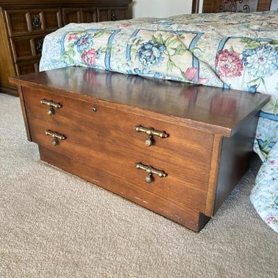 Sale Photo Thumbnail #92