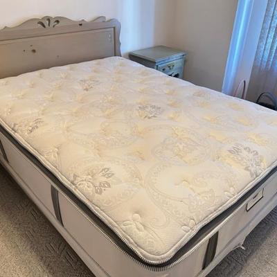 Sale Photo Thumbnail #16