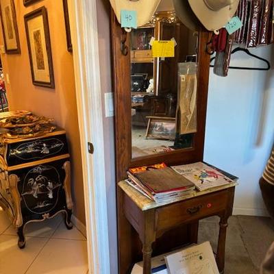 Sale Photo Thumbnail #5: Hall Tree