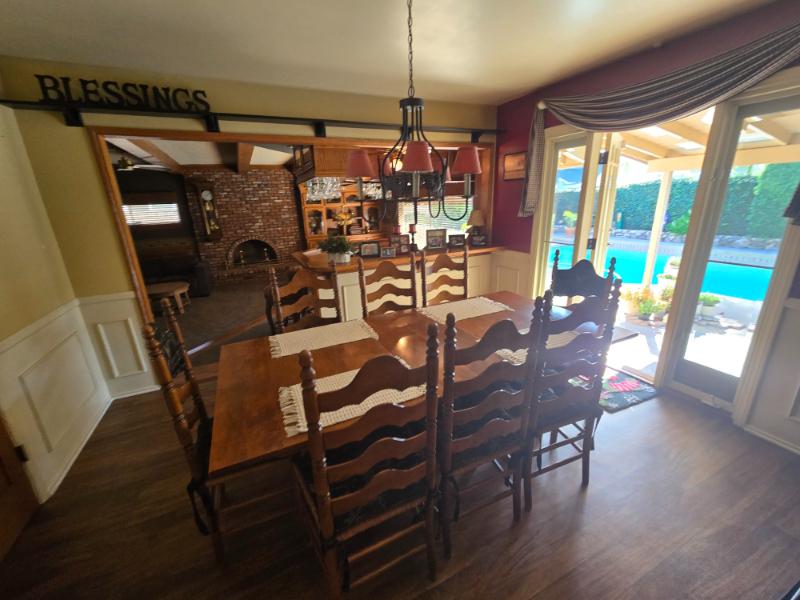 Sale Photo Thumbnail #5