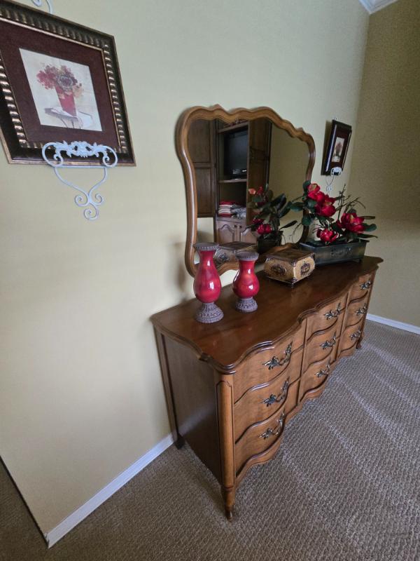 Sale Photo Thumbnail #14