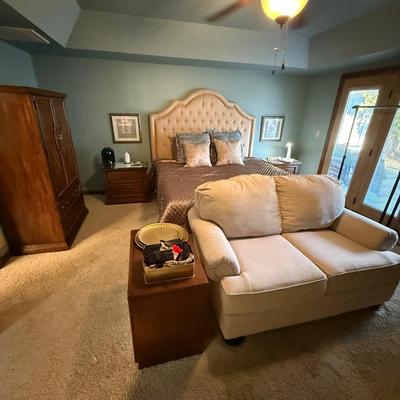 Sale Photo Thumbnail #27