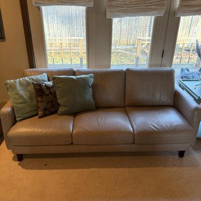 Sale Photo Thumbnail #64