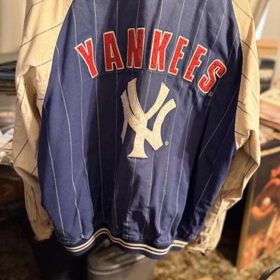 Sale Photo Thumbnail #128