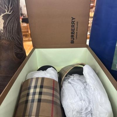 Sale Photo Thumbnail #234