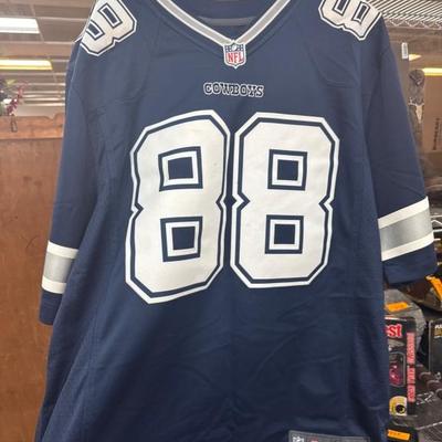 Sale Photo Thumbnail #226