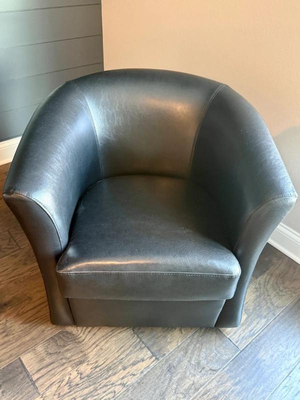 Sale Photo Thumbnail #29