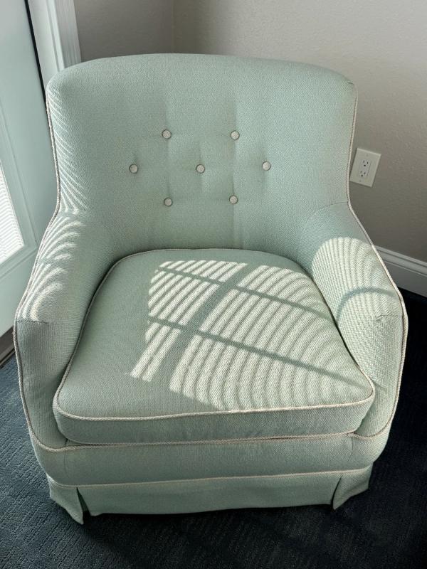 Sale Photo Thumbnail #19