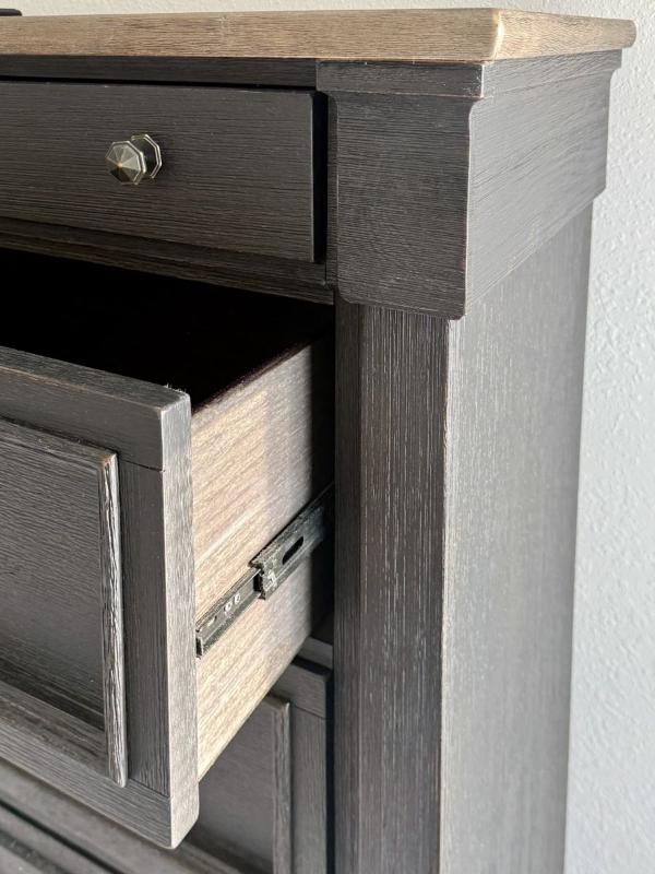 Sale Photo Thumbnail #22