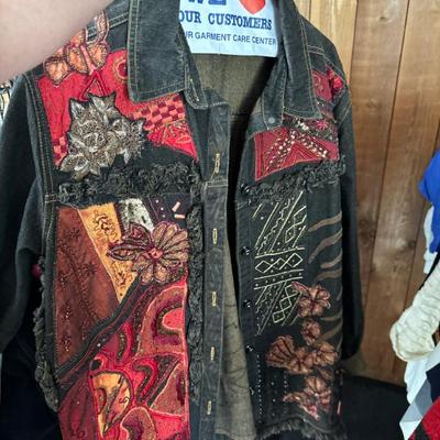 Sale Photo Thumbnail #279