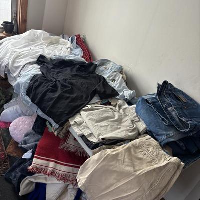 Sale Photo Thumbnail #284