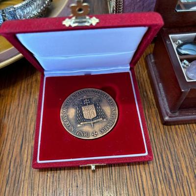 Sale Photo Thumbnail #171