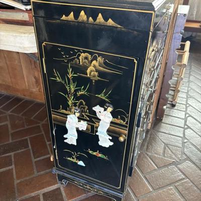 Sale Photo Thumbnail #188