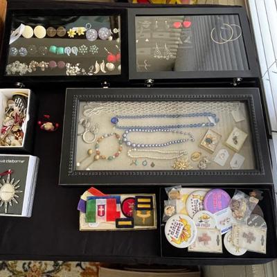 Sale Photo Thumbnail #132