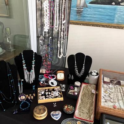 Sale Photo Thumbnail #130