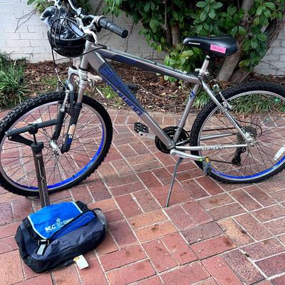 BP202 A Beautiful Day For A Ride