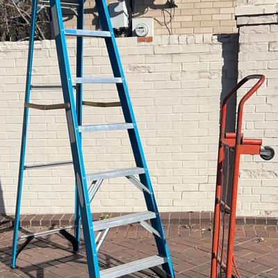BP100 8’ Ladder & Dolly