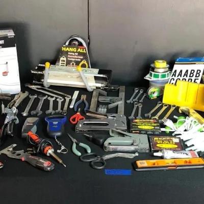 BP123 Tools For The DYI - Lot A