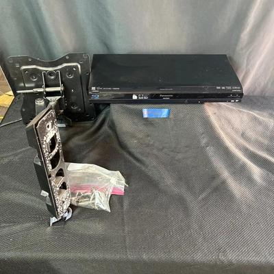 BP120 Panasonic Blue-Ray Player & TV Mounting Bracket
