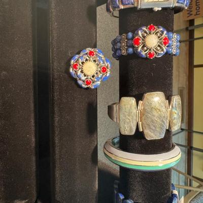 Sale Photo Thumbnail #19