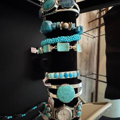 Sale Photo Thumbnail #52