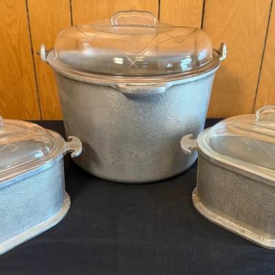 Set of 3 Vintage Guardian Service Hammered Aluminum Roasters w/Glass Lids