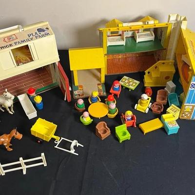 Vintage Fisher-Price Play Family House & Farm Lot 