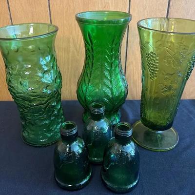 Unique Lot of Vintage Green Glass Vases (6)