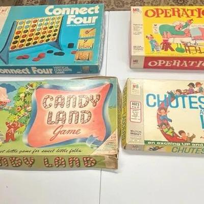Lot of 4 Vintage Board Games (Operation) 